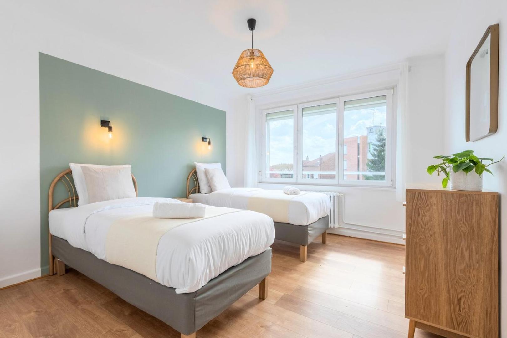 Functional 2 Bedroom Apartment Lille Bagian luar foto
